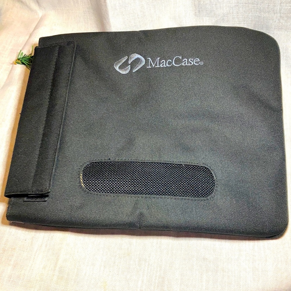 Padded Canvas MacCase 12” x 10 1/2”
